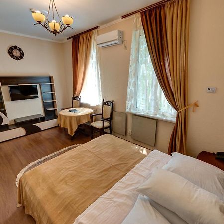 Aleksandria Hotel Kiev Luaran gambar