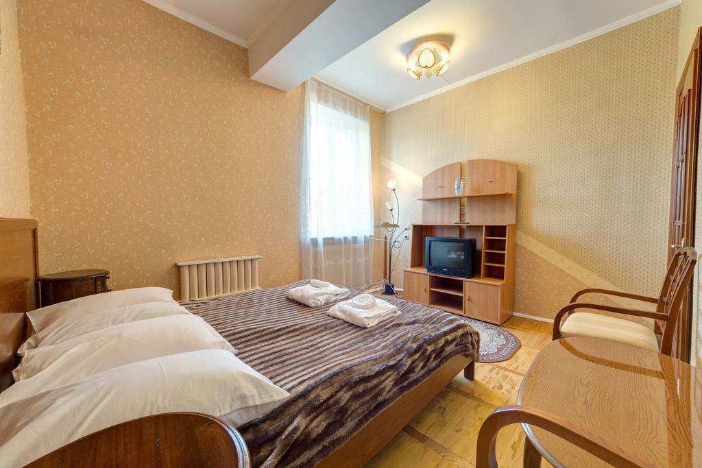 Aleksandria Hotel Kiev Luaran gambar