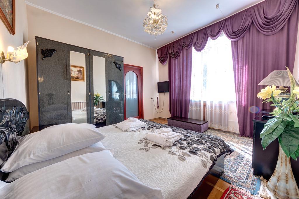 Aleksandria Hotel Kiev Luaran gambar