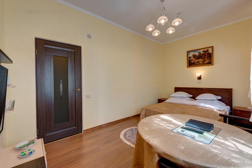 Aleksandria Hotel Kiev Luaran gambar