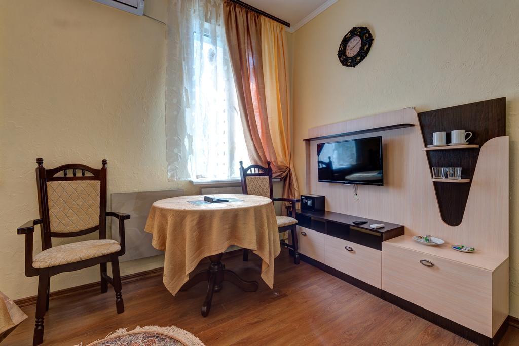 Aleksandria Hotel Kiev Luaran gambar